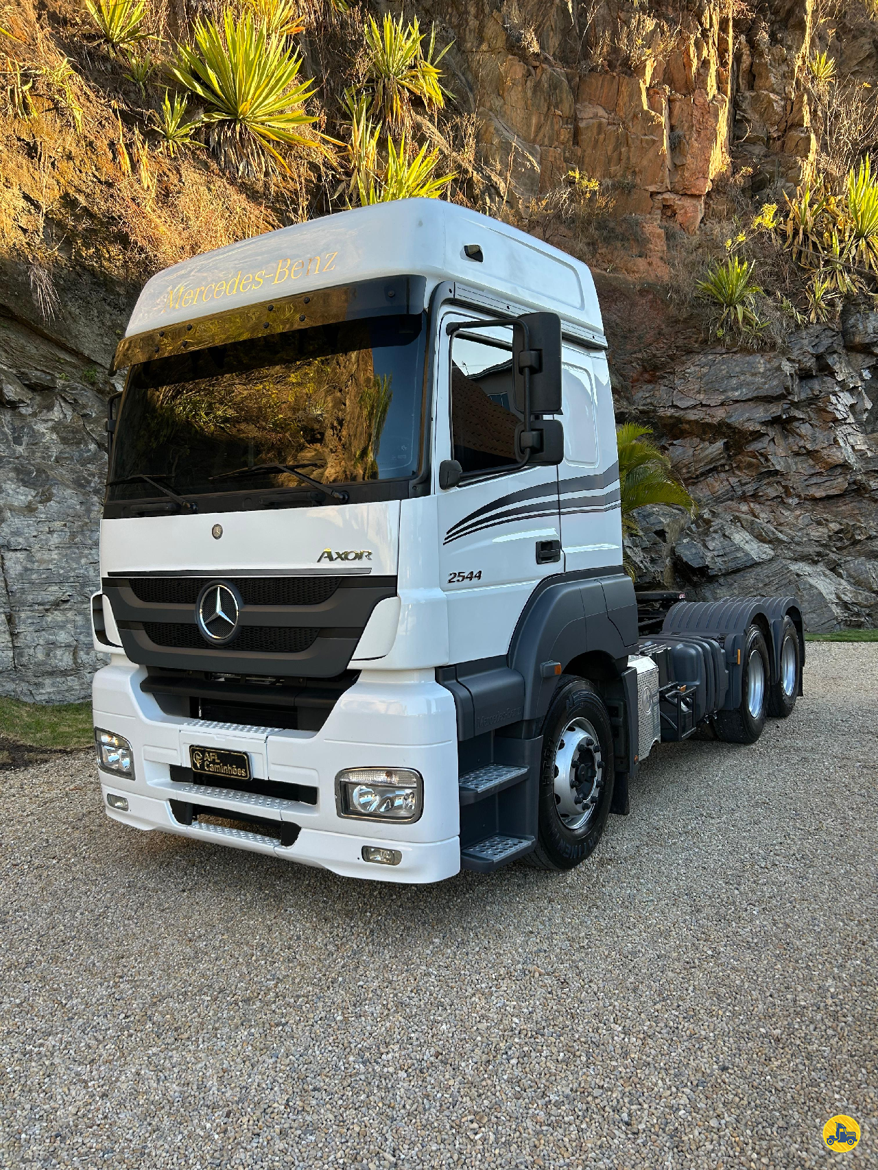 CAMINHAO MERCEDES-BENZ MB 2544 Cavalo Mecânico Cavalo 6x2 AFL Caminhões ITAJUBA MINAS GERAIS MG